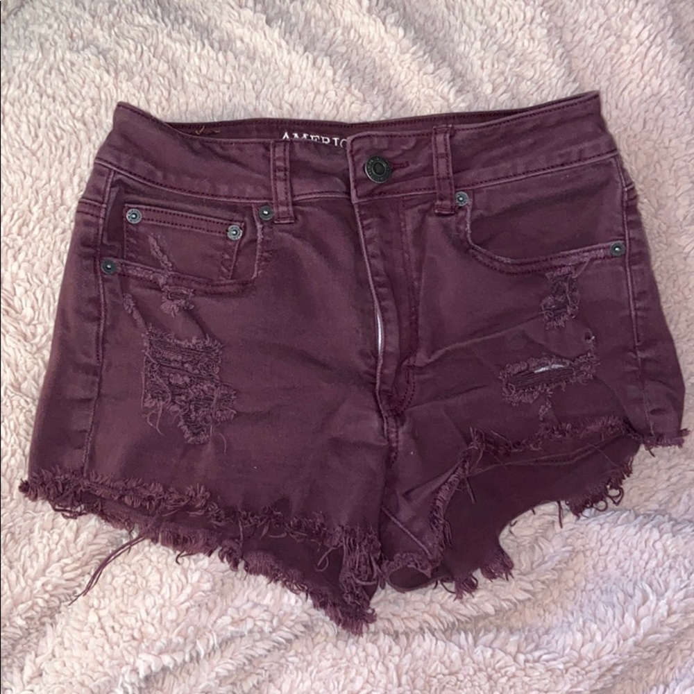 American eagle maroon shorts